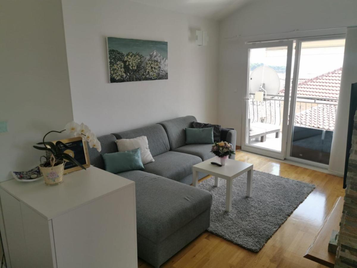 Apartments Dvor - Ap1, Ap2, Ap3 Baska Voda Ngoại thất bức ảnh
