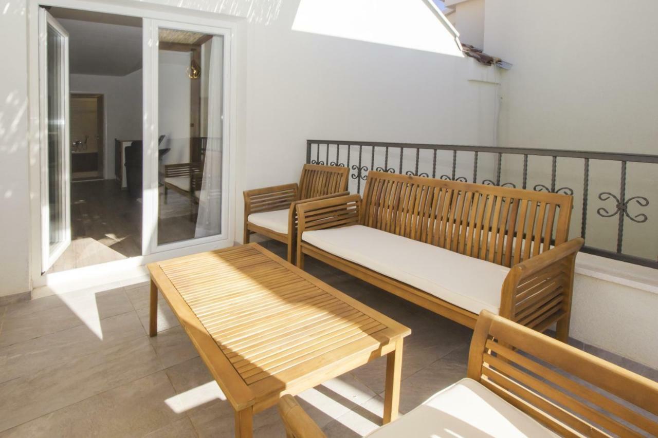 Apartments Dvor - Ap1, Ap2, Ap3 Baska Voda Ngoại thất bức ảnh