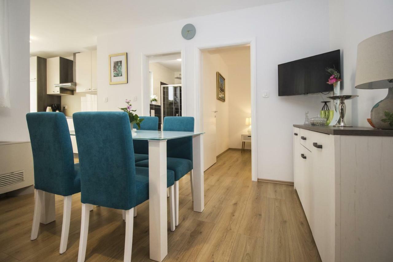 Apartments Dvor - Ap1, Ap2, Ap3 Baska Voda Ngoại thất bức ảnh